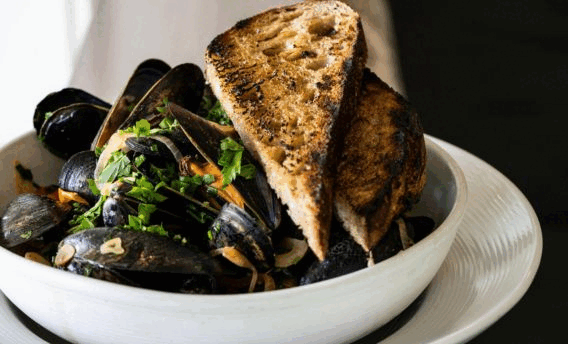 Home 3 The Turn House Party and Private Dining